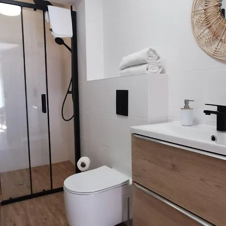 Homestay Sowia Dolina - Z Aneksami I Wyjsciem Na Ogrod